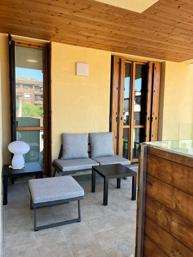 Apartment Portello La Casa Di Andrea Milan Italy